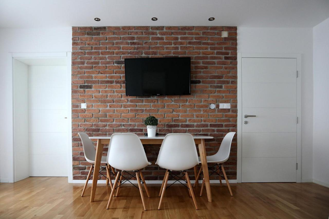 Home Apartmani I Sobe Osijek Exteriör bild